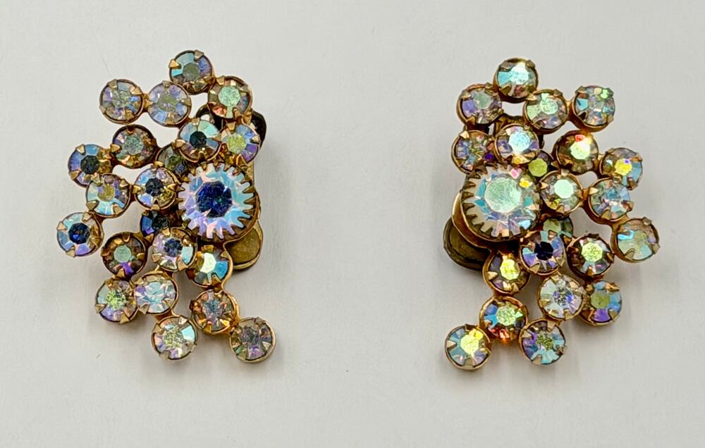 Vintage Juliana DeLizza Aurora Borealis Rhinestone Clip Earrings
